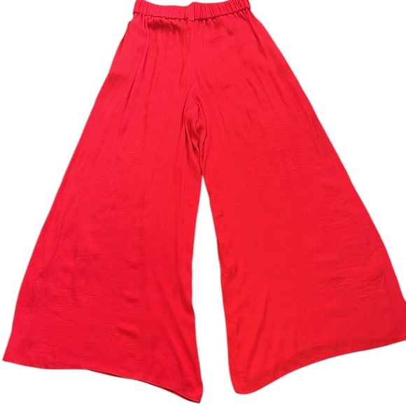 TRAFALUC By Zara Red Flowy Wide Leg Pants Size Medium - Picture 2 of 6